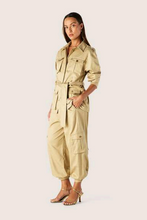 Load image into Gallery viewer, MOS - Rita Pants - Classic Beige
