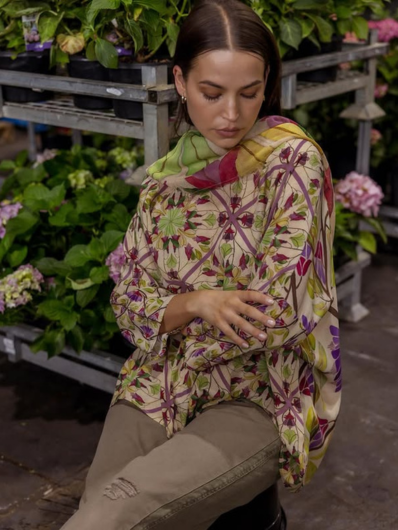 Maud Dainty - Datenight Paintings Blouse