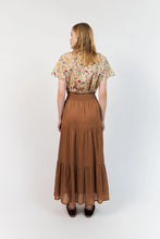 Load image into Gallery viewer, Lolly's Laundry - Myall Shirt - Flower Print
