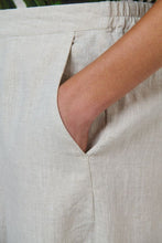 Load image into Gallery viewer, Naturals - GA711 Linen Pants - Sand
