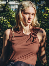 Load image into Gallery viewer, Neris - Rhea Top - Mahogany
