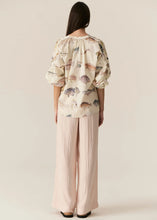 Load image into Gallery viewer, POL - Loup Shirt

