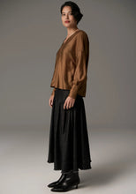 Load image into Gallery viewer, POL - Rhea V Shirt
