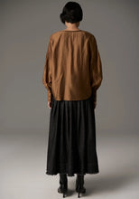 Load image into Gallery viewer, POL - Rhea V Shirt
