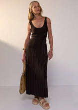 Load image into Gallery viewer, POL - Senne Knit Dress
