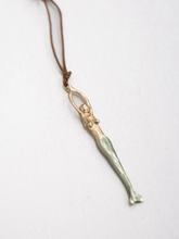 Load image into Gallery viewer, Pesci - Sirena Pendant
