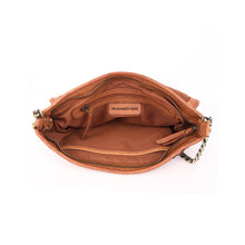 Load image into Gallery viewer, Rugged Hide - Beechworth Woven Chain Bag - Tan
