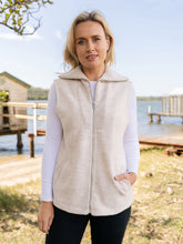 Load image into Gallery viewer, See Saw - 100% Wool Zip Front Vest

