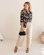 Load image into Gallery viewer, See Saw - 100% Cotton Shirt - Leaf Print
