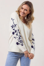 Load image into Gallery viewer, See Saw - Embroidered Sleeves Sweater - Cream/Navy
