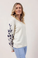 Load image into Gallery viewer, See Saw - Embroidered Sleeves Sweater - Cream/Navy
