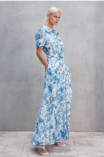 Load image into Gallery viewer, Sofia Irina - Aly Shirt Dress - Blue Floral
