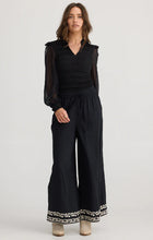 Load image into Gallery viewer, Talisman - Aspire Pant - Black w/ Off White
