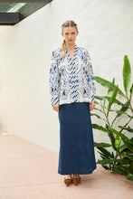 Load image into Gallery viewer, The Dreamer Label- Chloe Bird Blouse - White

