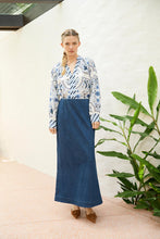 Load image into Gallery viewer, The Dreamer Label- Chloe Bird Blouse
