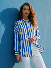 Load image into Gallery viewer, Vilagallo - Mao Lemonade Shirt
