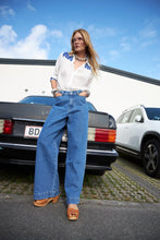 Load image into Gallery viewer, Lolly&#39;s Laundry - Yugill Shirt - Creme
