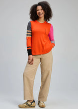 Load image into Gallery viewer, Zaket &amp; Plover - Pocket Detail Jumper
