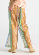 Load image into Gallery viewer, Zaket &amp; Plover - Wide Leg Pant - Riverside

