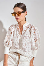 Load image into Gallery viewer, Zoe Kratzmann - Depart Top
