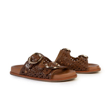 Load image into Gallery viewer, Carmela - 163058 Sandal
