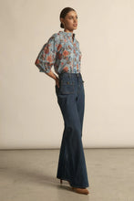 Load image into Gallery viewer, Zoe Kratzmann - Daydream Top - Twilight Bloom
