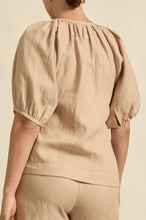 Load image into Gallery viewer, Zoe Kratzmann - Kilter Top
