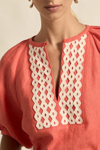 Load image into Gallery viewer, Zoe Kratzmann - Kilter Top
