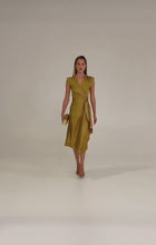 Load and play video in Gallery viewer, Sacha Drake - Crown Wrap Dress in Gold
