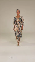 Load and play video in Gallery viewer, La Mer Midi Dress
