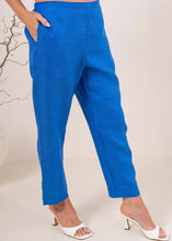 Load image into Gallery viewer, See Saw - 100% Linen 7/8 Flat Front Pant
