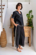 Load image into Gallery viewer, See Saw - Linen Embroidery Top - Black/Natural
