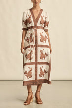 Load image into Gallery viewer, Zoe Kratzmann - Portrait Dress

