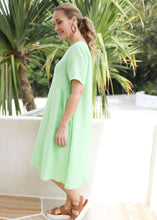 Load image into Gallery viewer, Goondiwindi Cotton | Relaxed Dress Apple
