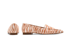 Load image into Gallery viewer, Millwoods | Brown Zebra Pointed Flat
