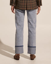 Load image into Gallery viewer, Zoe Kratzmann | Resident Jean | Washed Denim
